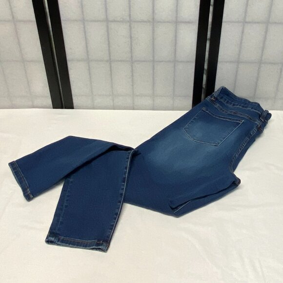 Tahari Mid Rise Chloe Fit Solution Stretch Skinny Denim Jeans Faded Medium Wash - Picture 11 of 16